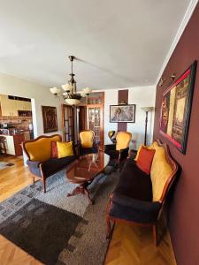 Baroque-style apartment
