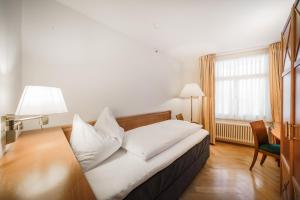 Budget Single Room room in Atrium Hotel Blume