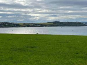 Harbour View Cottage, Rochespoint, Cork Harbour