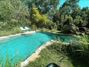 Villas Maison provencale, calme avec piscine : photos des chambres