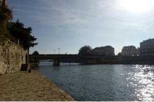Appartements Studio moderne, propre et calme : photos des chambres