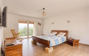 Maisons de vacances Lovely Home In Fayence With Wifi : photos des chambres