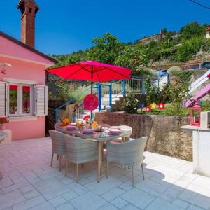 NINA ROSE boutique villa