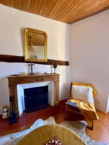 Maisons de vacances Charming House in Gorgeous, Quiet Village in the Aveyron countryside : photos des chambres