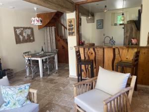 Maisons de vacances Le Clos du Val a Loup : photos des chambres