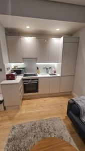 1 bedroom Apartment Prime Location London