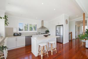 Beach Retreat Casuarina Near Osteria Weddings