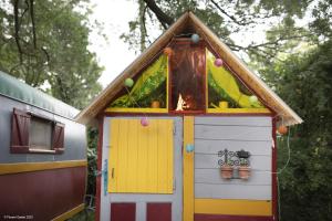 Authentique roulotte en Camargue