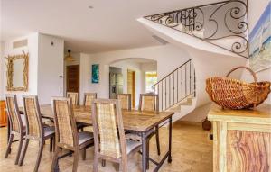 Maisons de vacances Lovely Home In Fayence With Wifi : photos des chambres