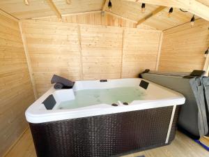 Appartements Jacuzzi au Cocon brestois : photos des chambres