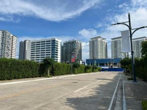 Mactan Newtown Studio Unit Near Airport