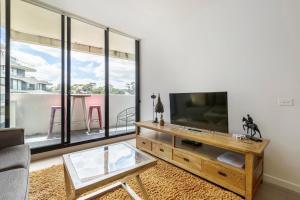 Abbotsford Short Stay Luxury Style & Location