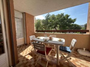 Appartements Appartement Sainte-Maxime, 3 pieces, 5 personnes - FR-1-226-527 : photos des chambres