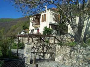 Malamo's home - 基索斯