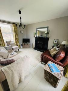 Idyllic Family farmhouse in beautiful West Cork