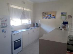 Comfortable Unit Close to the Beach