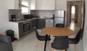 Apartment in Okrug Gornji with sea view, balcony, air conditioning, WiFi 5059-5