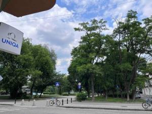 7Mins City Garden and Center+P