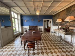 Maisons de vacances Gite Valloire-sur-Cisse-Chouzy-sur-Cisse, 5 pieces, 8 personnes - FR-1-491-318 : photos des chambres