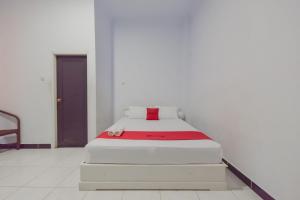 RedDoorz Syariah near Ramayana Mall Tarakan