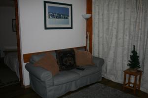 Ski in and Out 2-Bed Apartment in Meribel