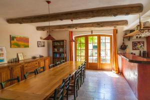 B&B / Chambres d'hotes La Ferme du petit Segries Bed and Breakfast : photos des chambres