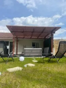 Sinalospa - Culiacàn - Appartement Jardin Jacuzzi Sauna à 5 minutes de Nancy Place Stanislas - Champigneulles