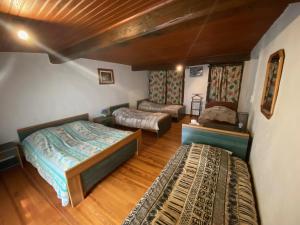 Maisons de vacances Domaine du Bouchard - Gite Canigou : photos des chambres