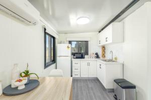 Widgereedoo Farm. Vineyard views. Peaceful retreat.