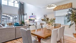 4724 Sleepy Hollow