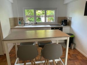 Maison Spacieuse - 12 pers - Plages à pied & Jardin