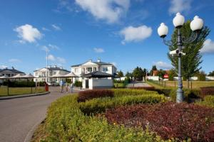 Luxury apartment with Jakuzi park and private parking