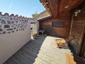 Maisons de vacances Ancienne remise viticole amenagee en loft : photos des chambres