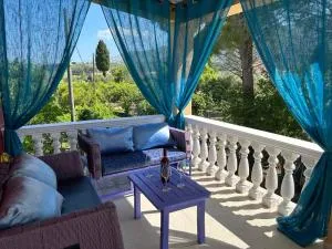 Selini Suite 2nd floor Panoramic Vineyard Views - Kallithea