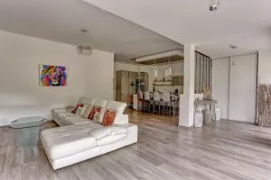 L'Ulysse - La Queue-lès-Yvelines