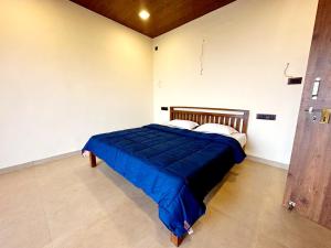 VIDHI VILLA -Besides Valley View 360 with Luxurious Swimming pool & AC