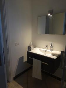 WHITE - San Pantaleo img44