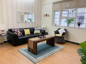 Dominos 1 BHK Apartment, Near Carter Road by Connket Homes - Khār