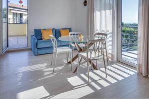 One Bedroom Deluxe Apartment