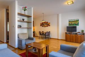 Apartamenty VILLA 4 PORY ROKU