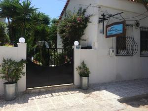 Villa Belmar Self-Catered Apartments Evia Greece