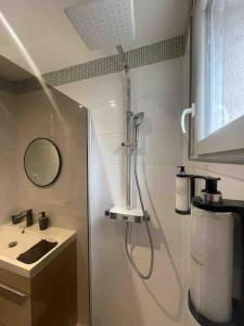 Appartements Suite avec Jacuzzi prive 20min de Paris : photos des chambres