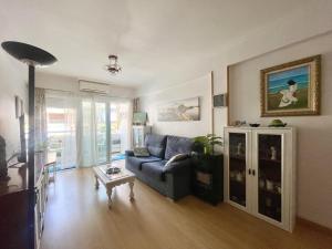Cozy Center Apartment