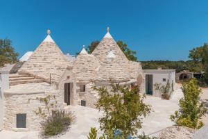 Trulli Zaccano con Piscina Privata