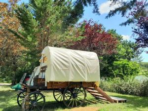 Campings Les Auzerals camping du lac : Bungalow