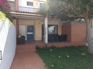 Bonito adosado en zona muy tranquila - Vilafames