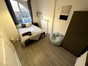 Wonderful 2 bedroom on Tower Bridge