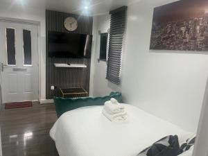 Dynasty Lodge