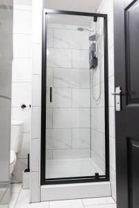 Chic Urban 2 Bedroom Apartments