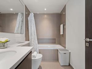 Wonderful 2BR With Balcony - Dubai creek Harbour